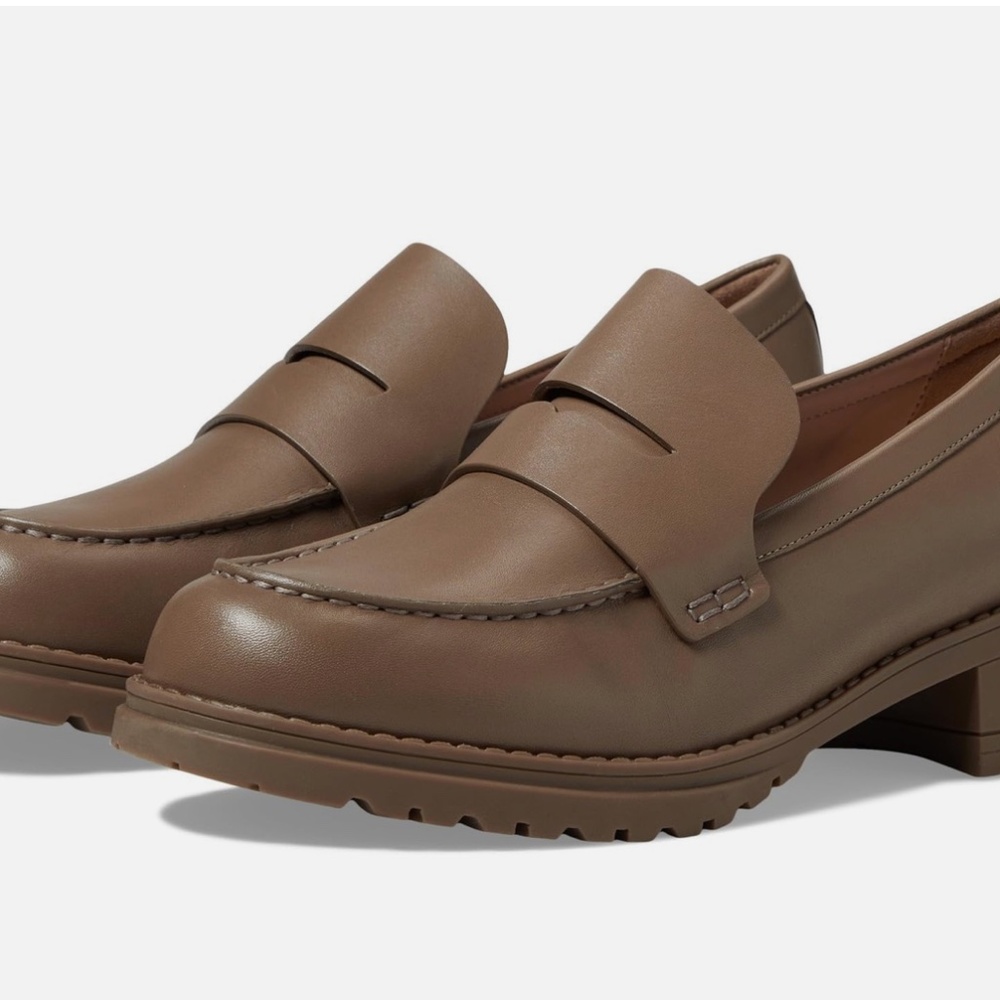 PREPPY COLE HAAN CAMEA LUG LOAFERS IN IRISH COFFEE TAUPE SIZE 8 W28814 LIKE NEW